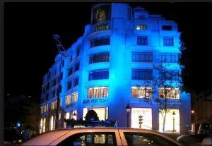 Hommage A Yves Klein Paris Artist Appartment 2006