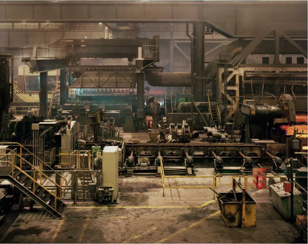 Thomas Struth - Seamless Tube Production, Tenaris Siderca, Campana/Buenos Aires, 2009 Chromogenic Print cm 160 x 203