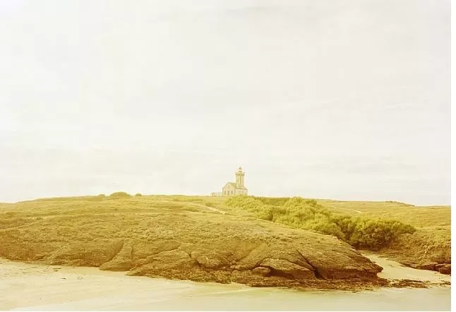 Elger Esser: 'Phare des Poulains', 2012, C-print on Diasec face, Format: 98.7 X 124 cm, signiert, nummeriert. lim. Auflage 7 Exemplare.