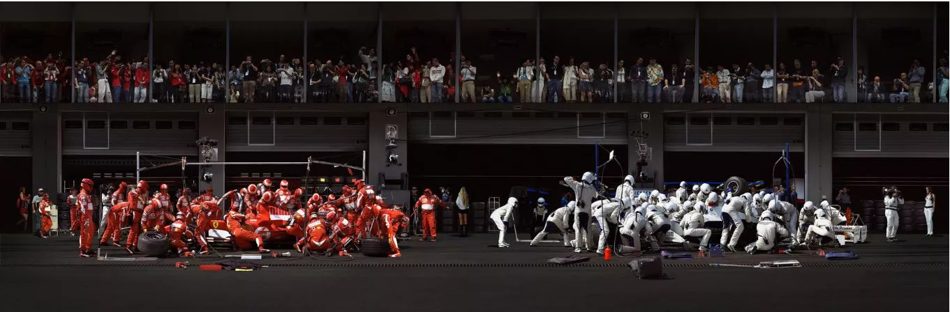Andreas Gursky F 1, Pisstop