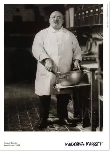 August Sander: Der Konditor (Pastry Cook), Offsetprint, Museum Poster, showing the origianl photo by August Sander, Copyright © Die Photographische Sammlung/SK Stiftung Kultur, August Sander Archive, Cologne, 2012, size: 50 x 70 cm.