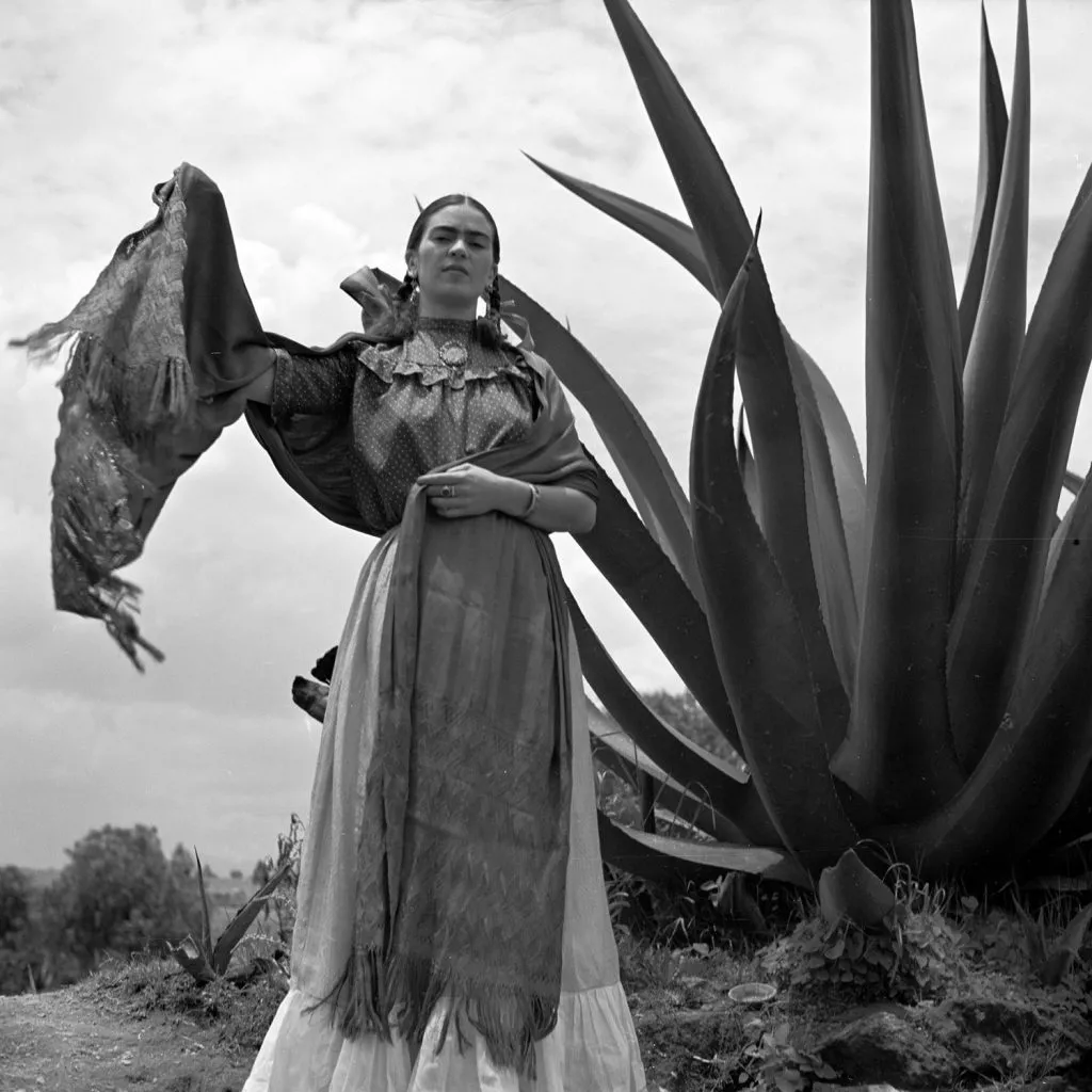 Toni Frissell - Frida Kahlo
