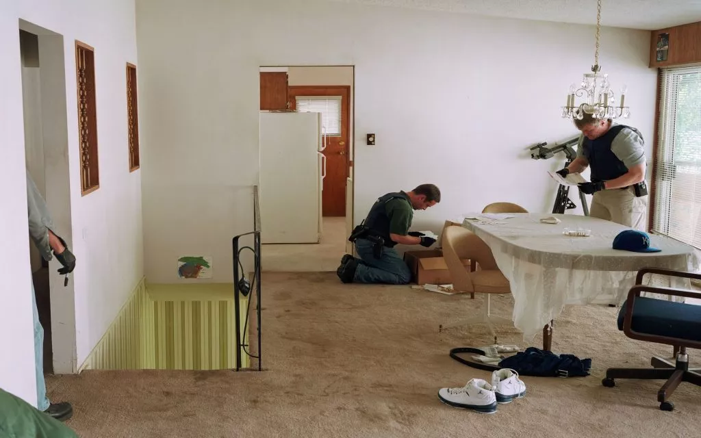 Jeff Wall Search Of Premises 2009 1
